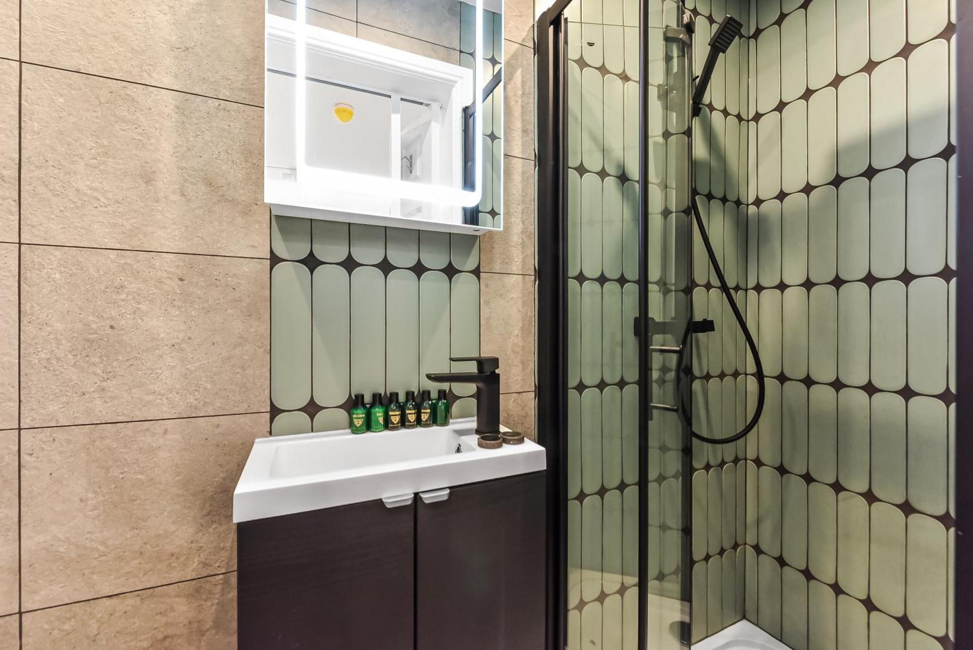 Experience In A Unique & Vibrant Apartamento *